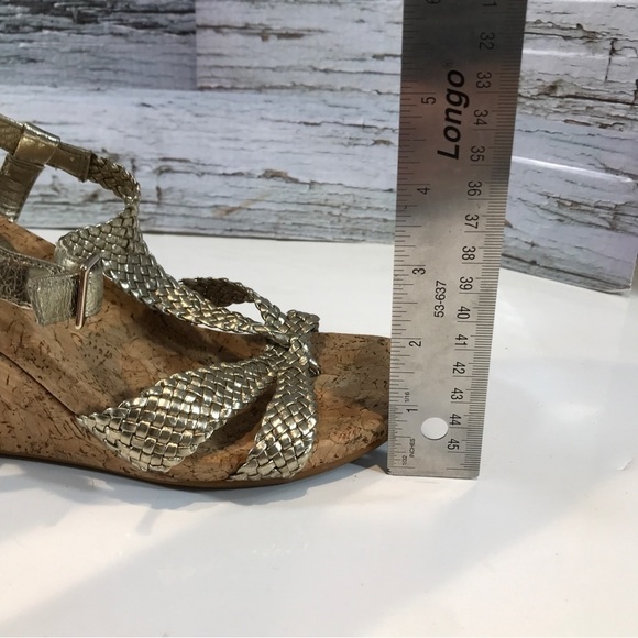 Gianni Bini Gold Wedge Cork Platform Strap Sandals Heels Size 8 - Picture 6 of 7